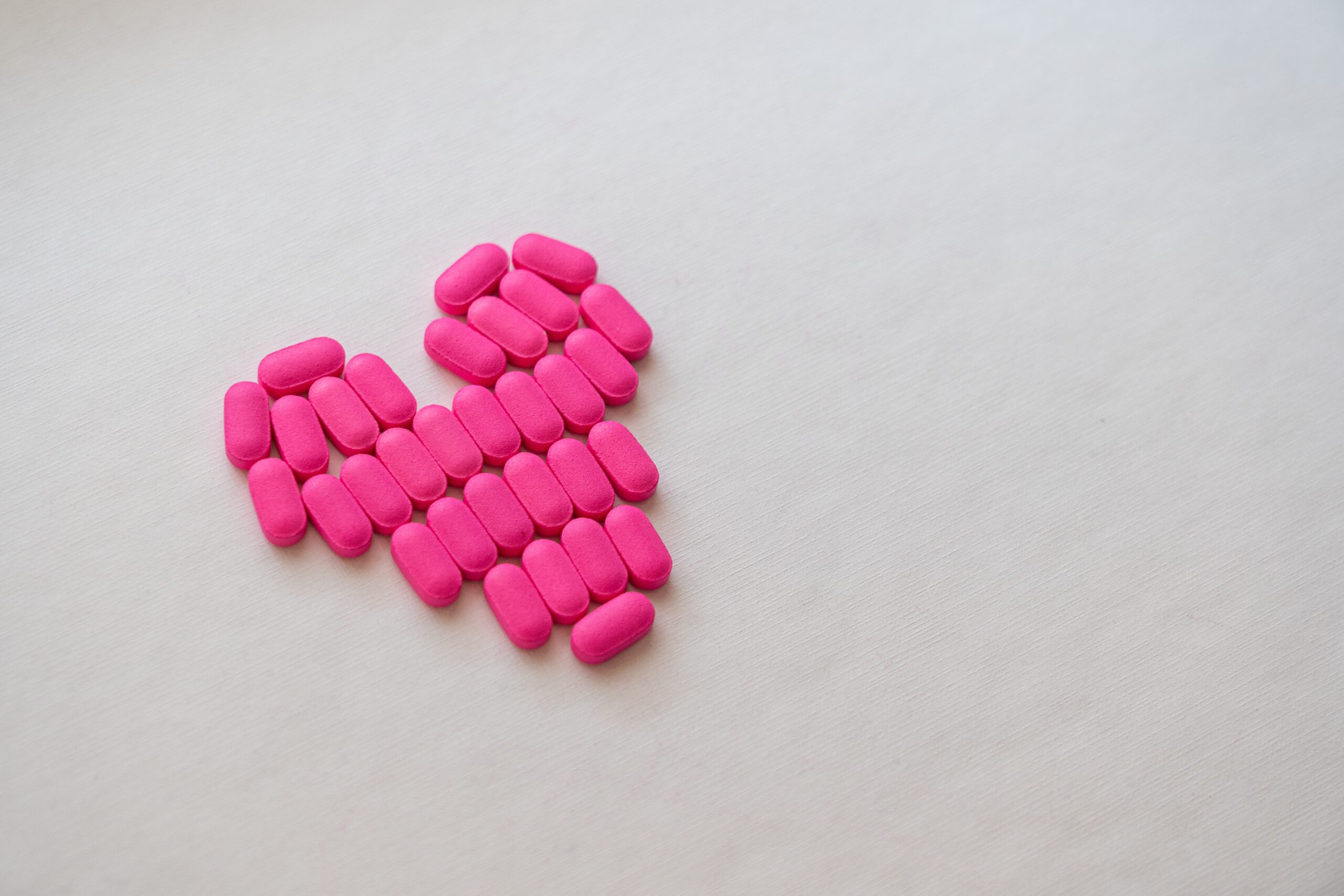 serce ułożone z tabletek
